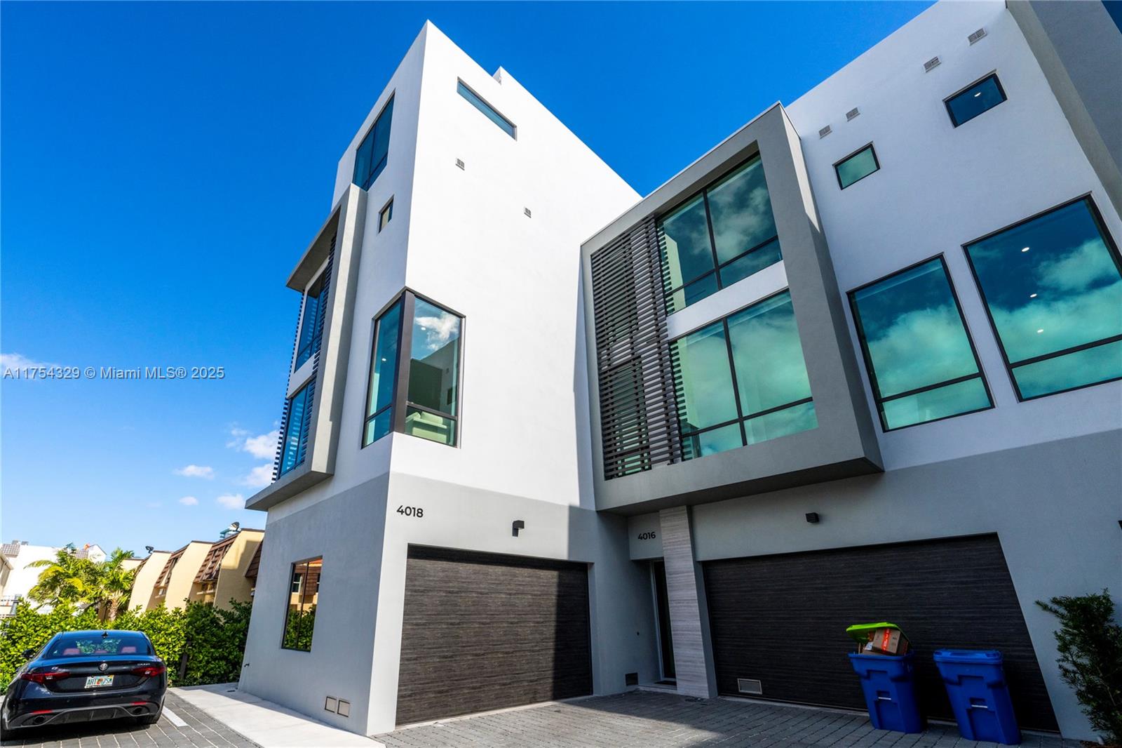 EASTERN SHORES - Residential