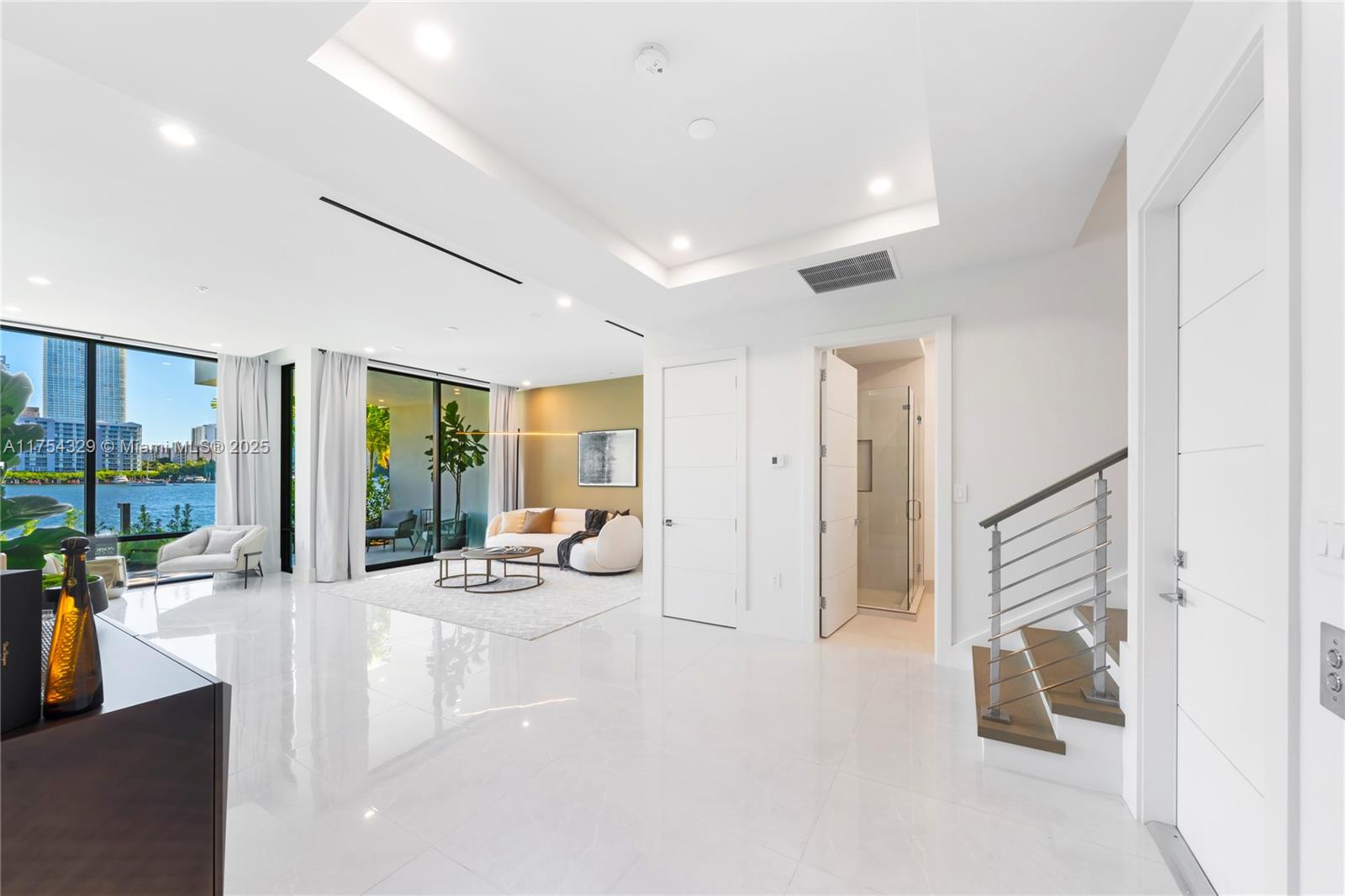 EASTERN SHORES - Residential