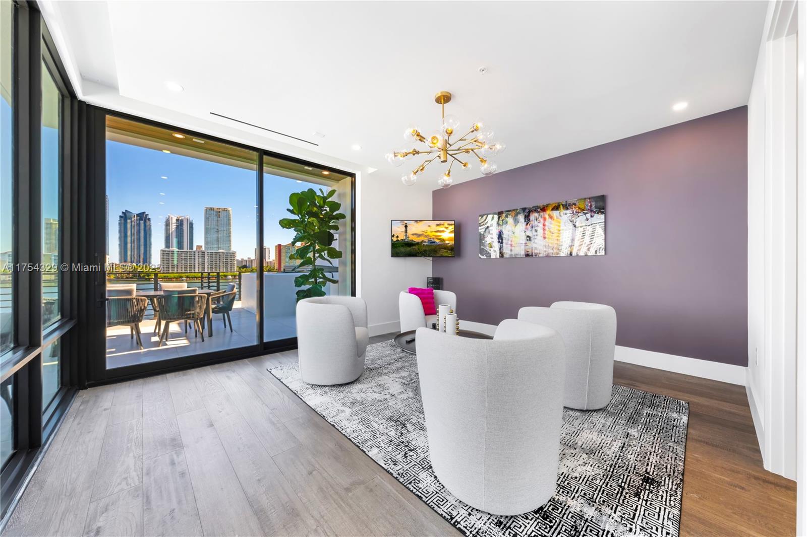 EASTERN SHORES - Residential