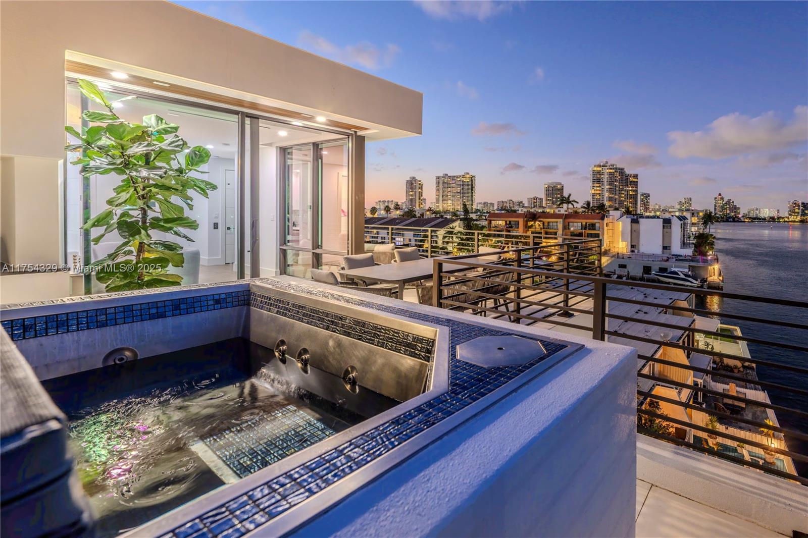 EASTERN SHORES - Residential