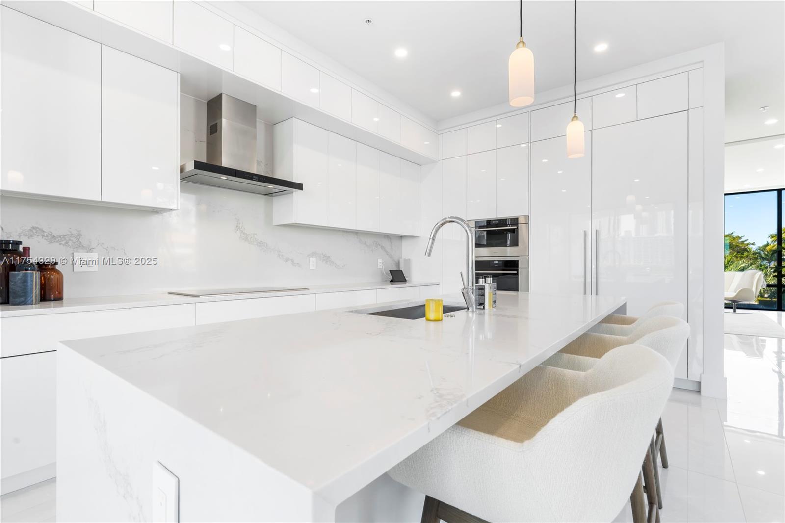 EASTERN SHORES - Residential