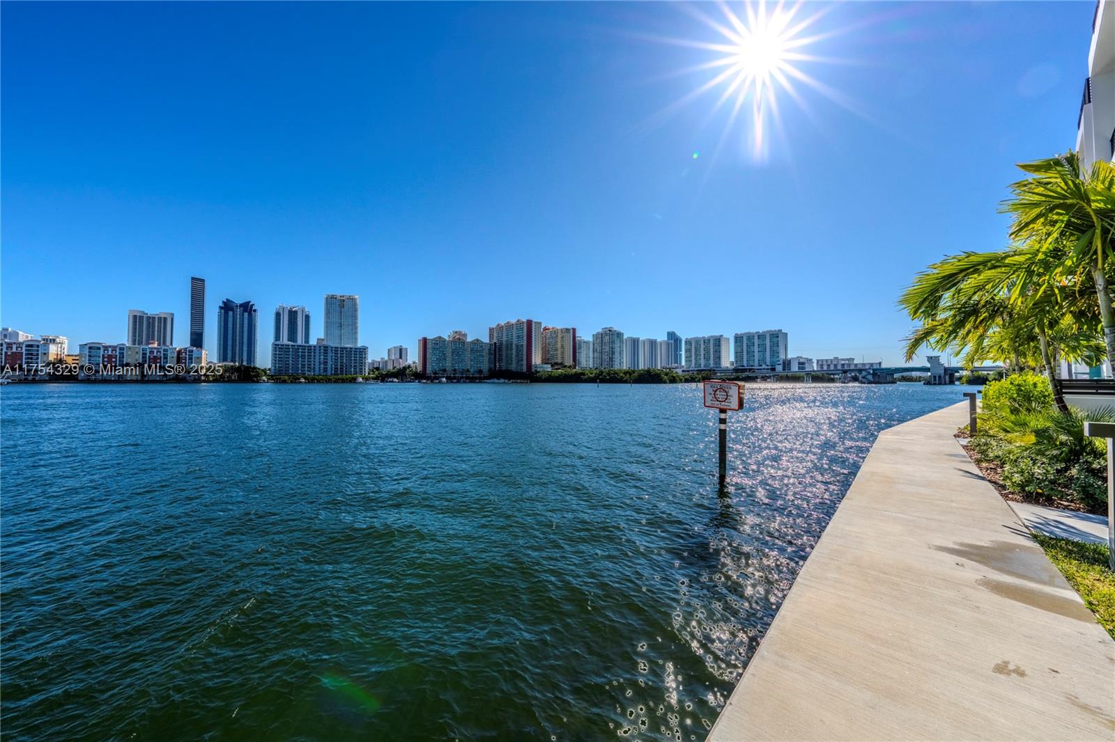 EASTERN SHORES - Residential