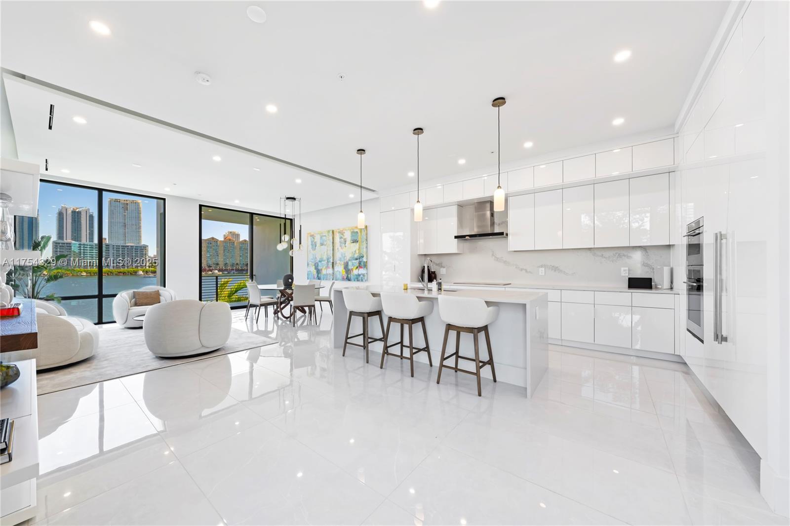 EASTERN SHORES - Residential