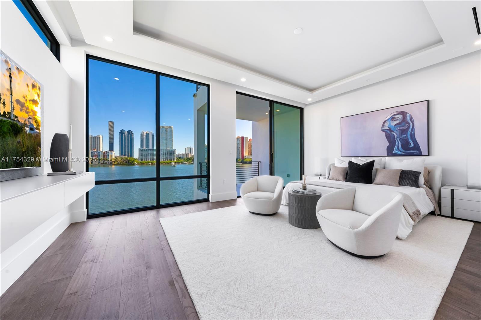 EASTERN SHORES - Residential