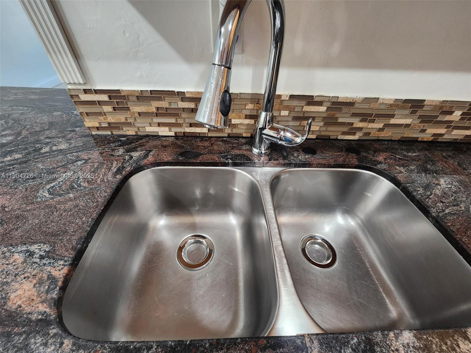 HERITAGE CIRCLE CONDO - Residential Lease