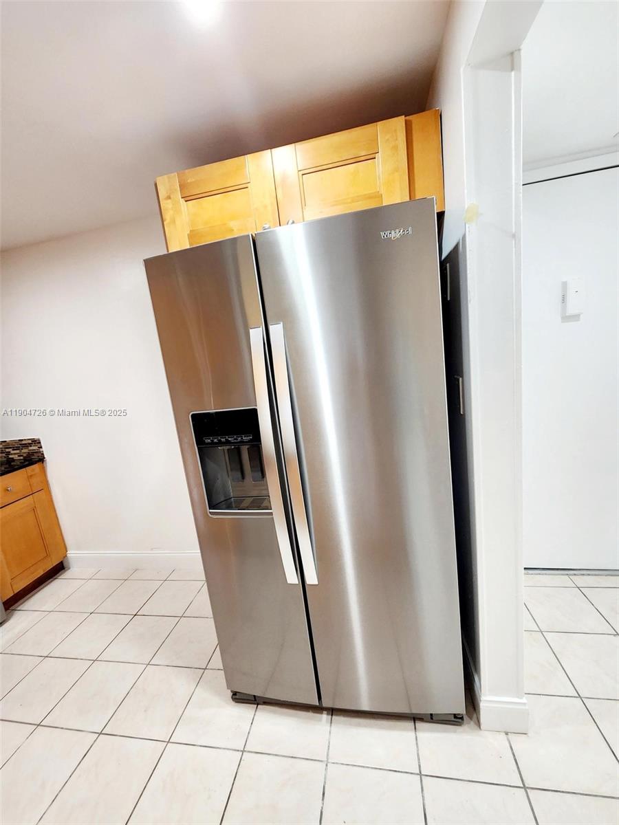 HERITAGE CIRCLE CONDO - Residential Lease