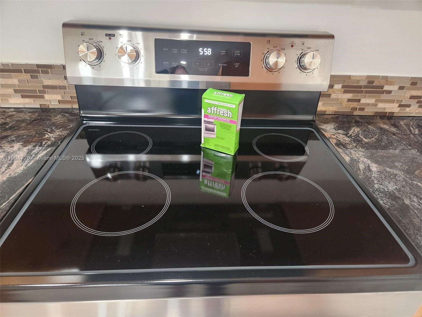 HERITAGE CIRCLE CONDO - Residential Lease