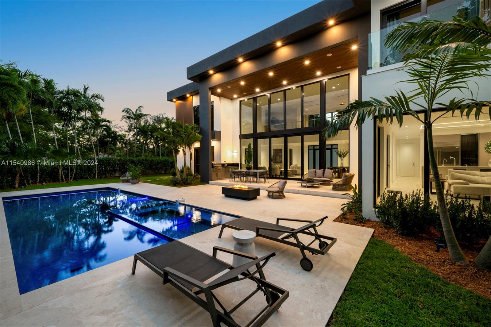 COCONUT PALM ESTATES - Residential