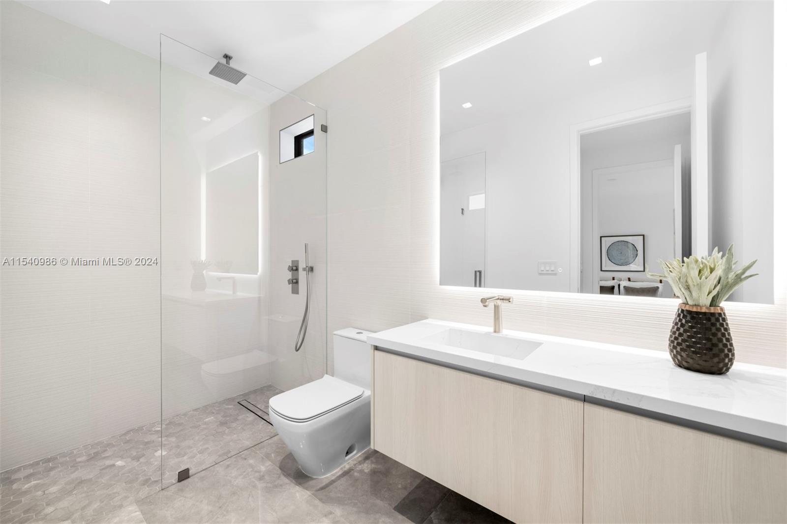 COCONUT PALM ESTATES - Residential