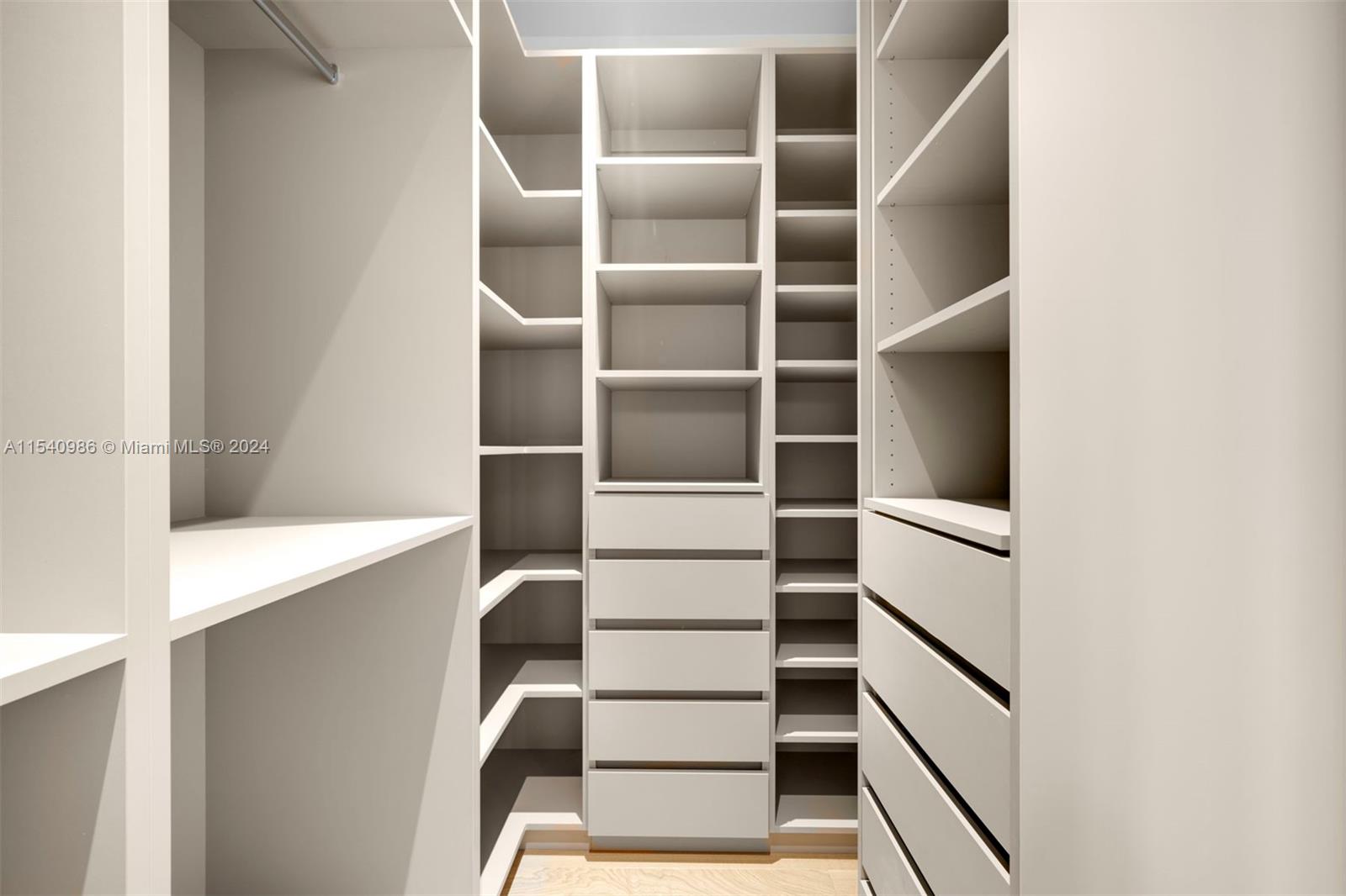 COCONUT PALM ESTATES - Residential