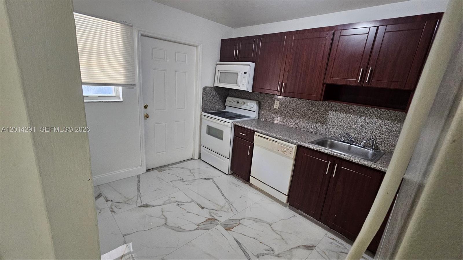 RIVERSIDE NO 2 - Residential Lease