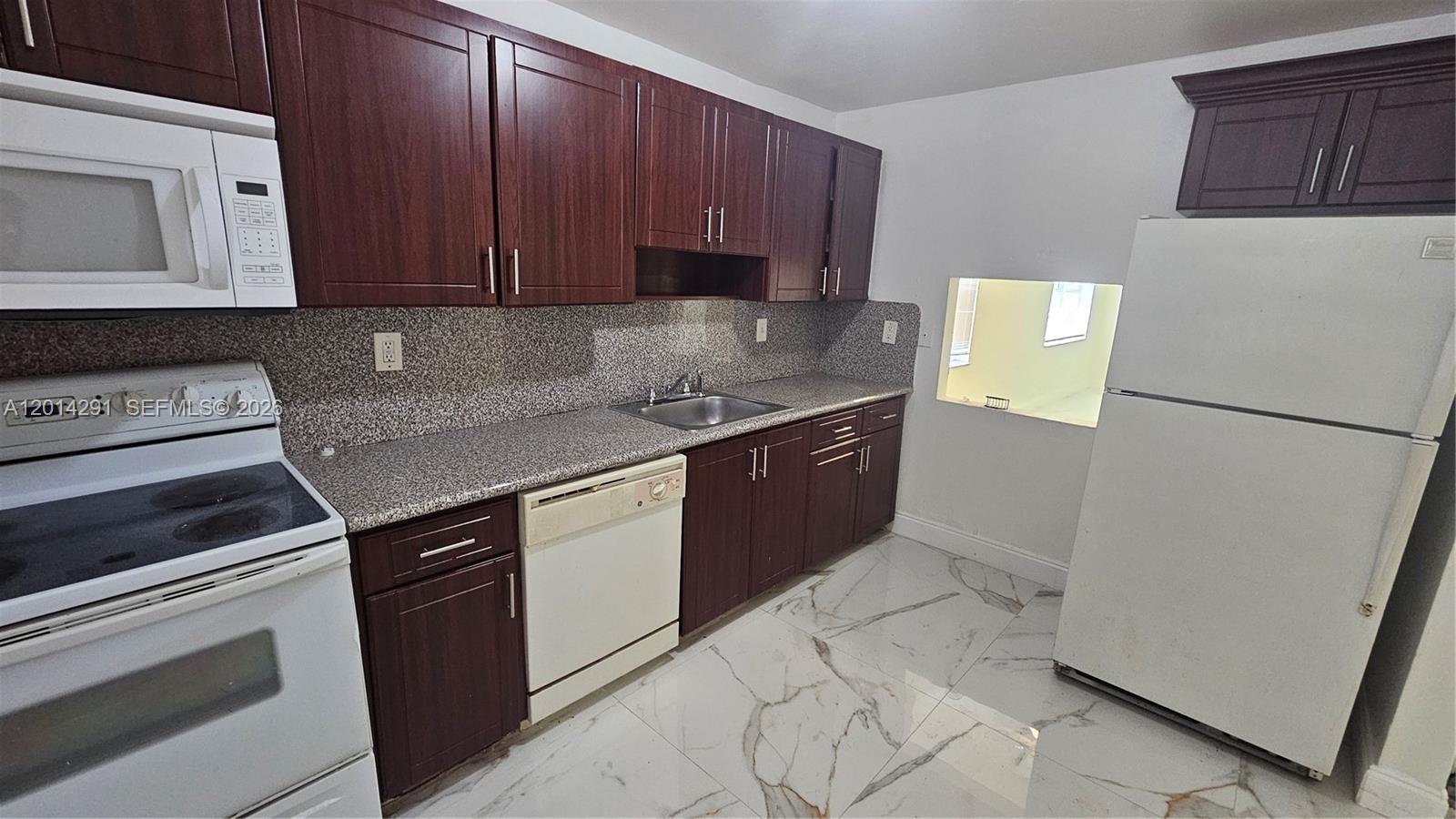 RIVERSIDE NO 2 - Residential Lease