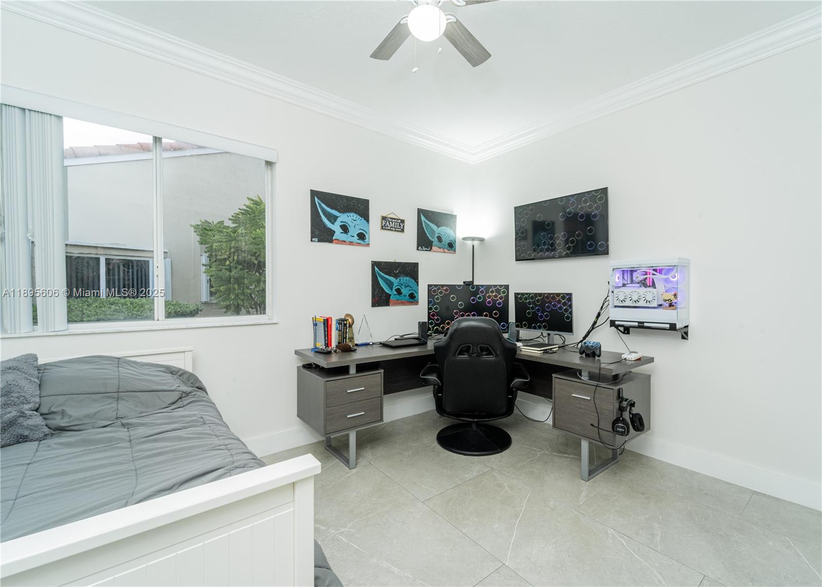 REPLAT OF COUNTRY LAKES - Residential