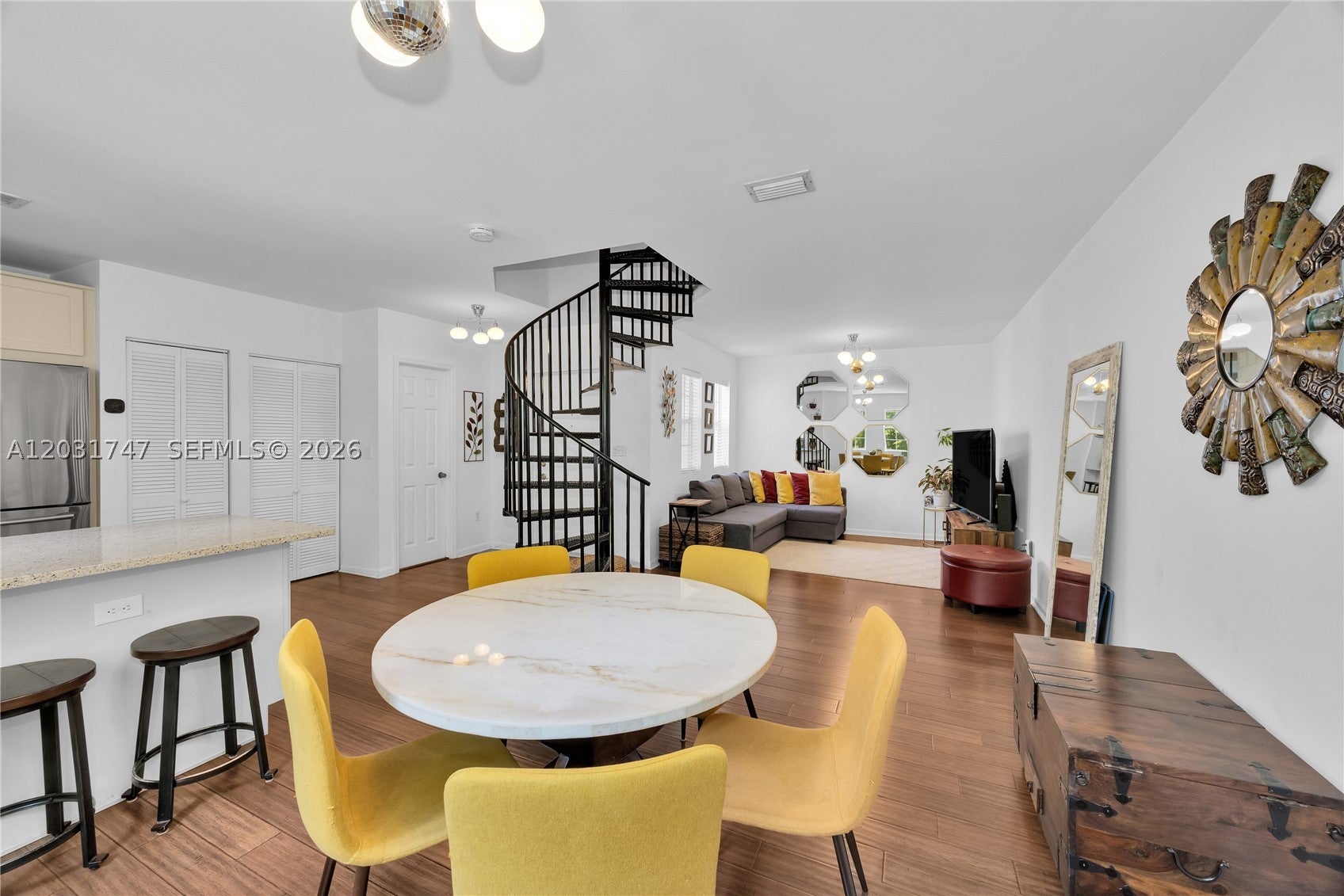 2850 Coconut Ave 15, Miami FL 33133