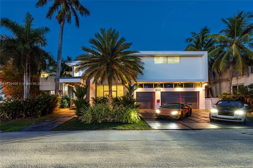 Custom designed modern residence in Las Olas Isles, with a wide canal ,dock up to a 90' yacht. Top of the line kitchen, gas fireplaces, elevator, integrated lighting and sound systems, sky light, impact windows an oasis featuring. A beautiful rooftop deck w/ artificial grass .