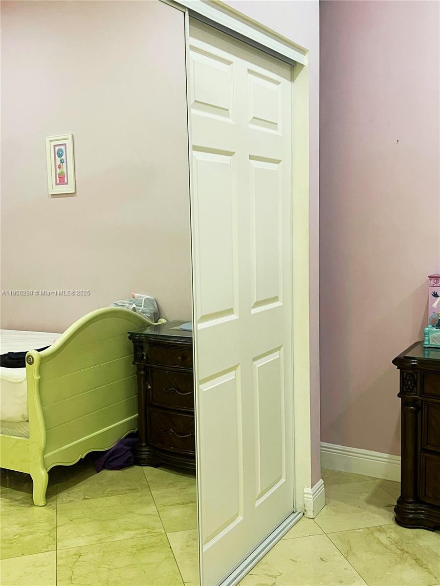 ED-MAR ESTATES - Residential