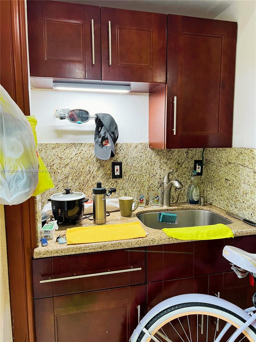 ED-MAR ESTATES - Residential