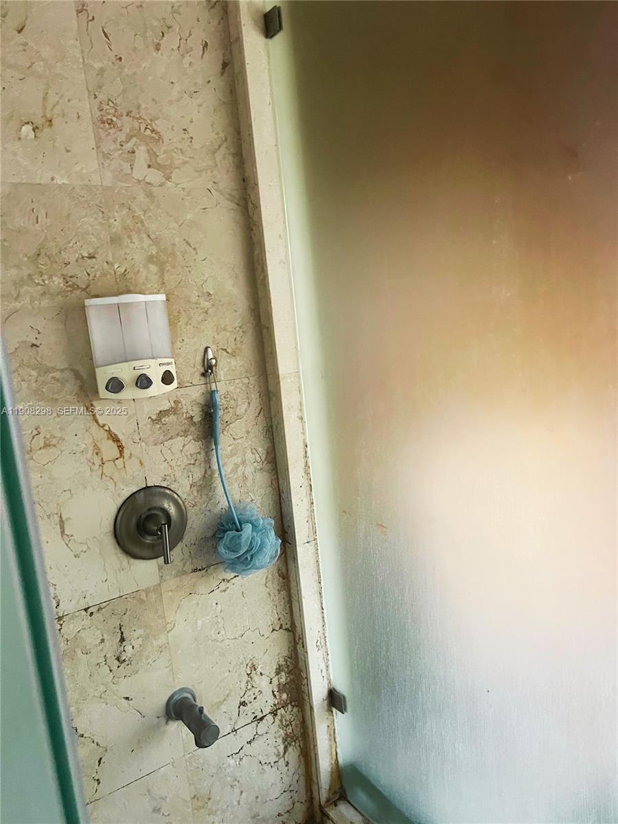 ED-MAR ESTATES - Residential