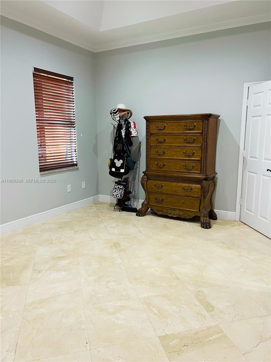 ED-MAR ESTATES - Residential