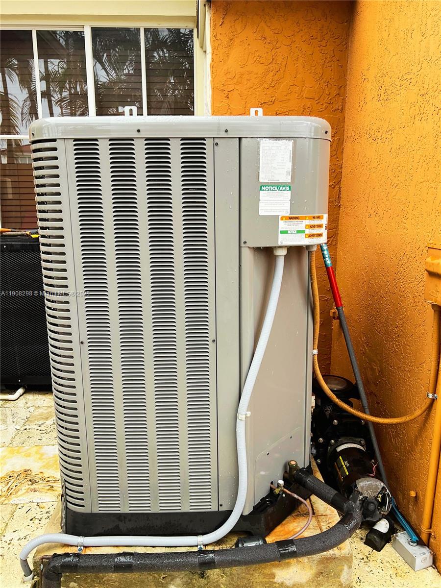 ED-MAR ESTATES - Residential