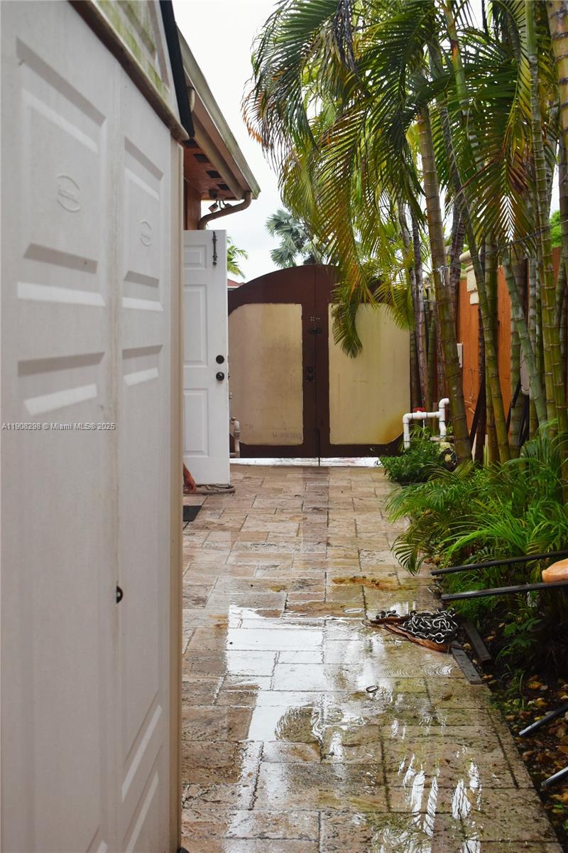 ED-MAR ESTATES - Residential