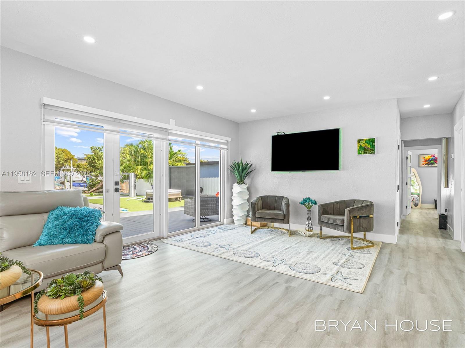 GRAPELAND HGTS - Residential