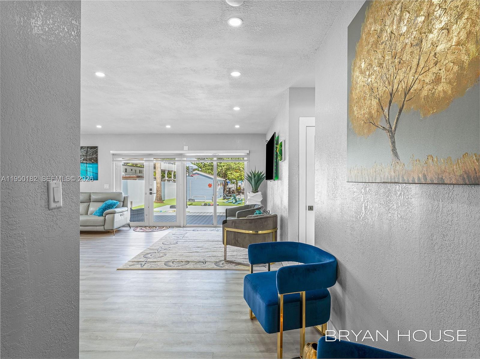 GRAPELAND HGTS - Residential