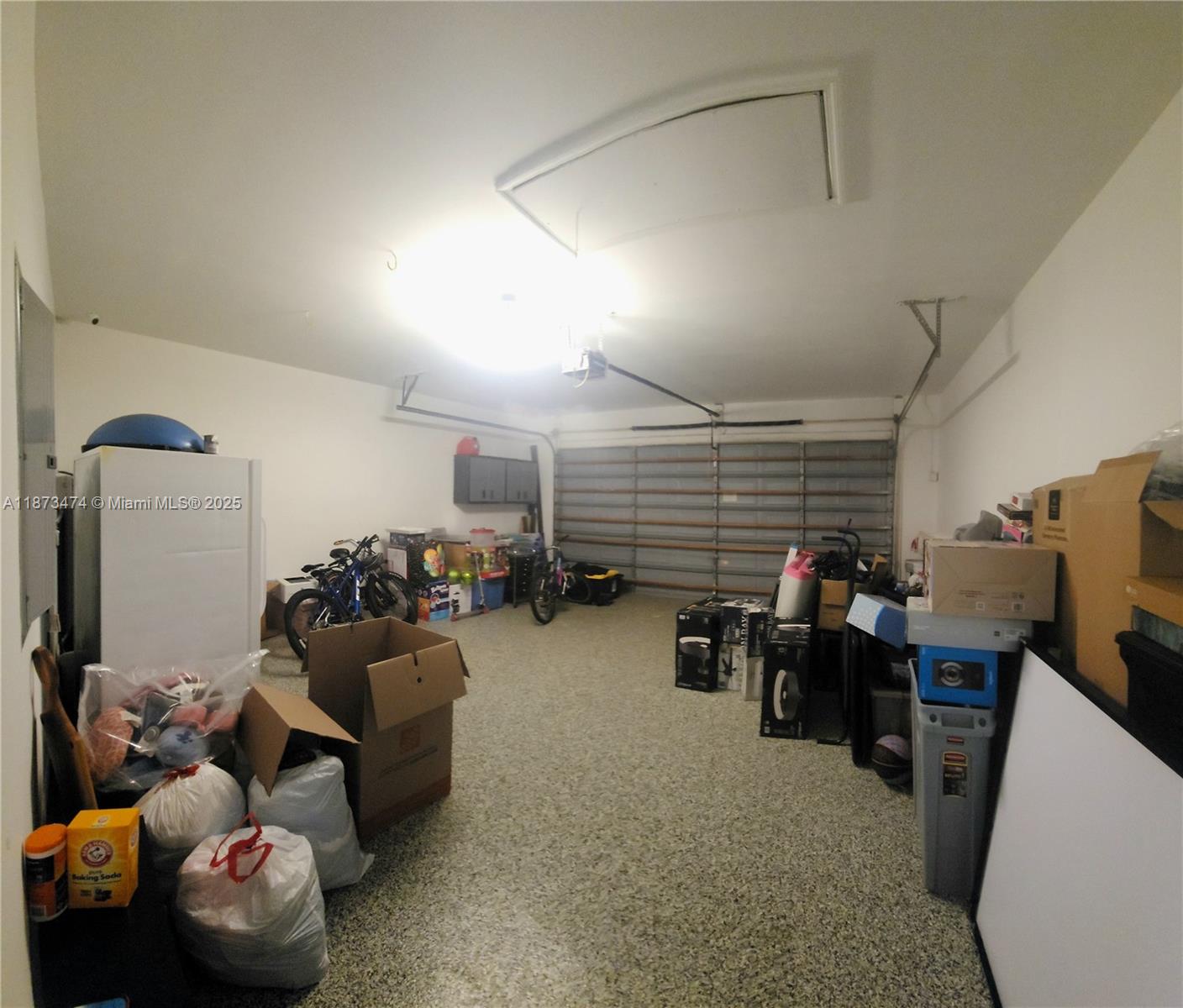 SECTOR 6 EAST - Residential Lease