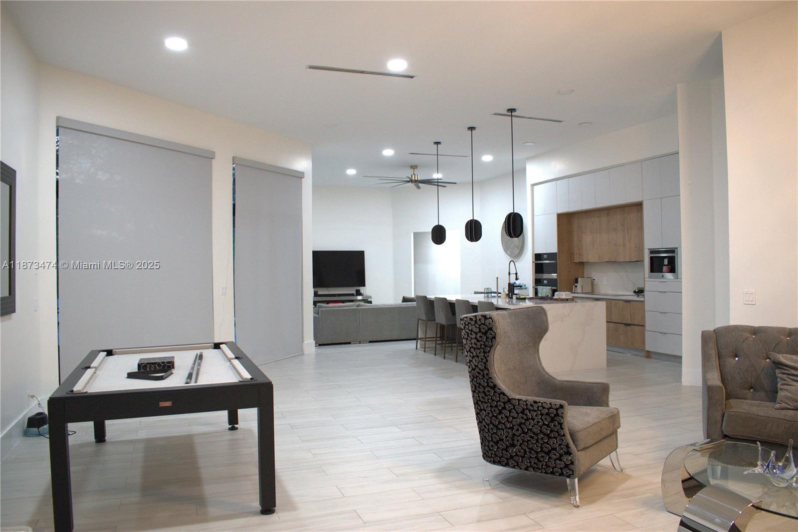 SECTOR 6 EAST - Residential Lease