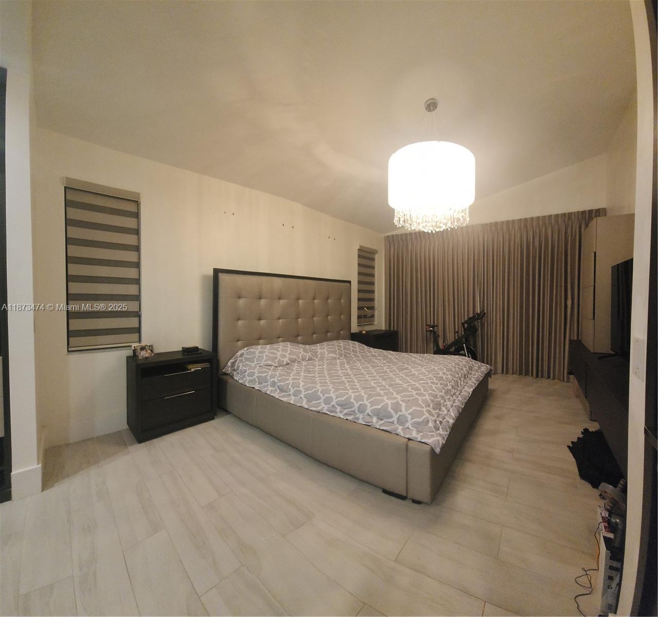 SECTOR 6 EAST - Residential Lease