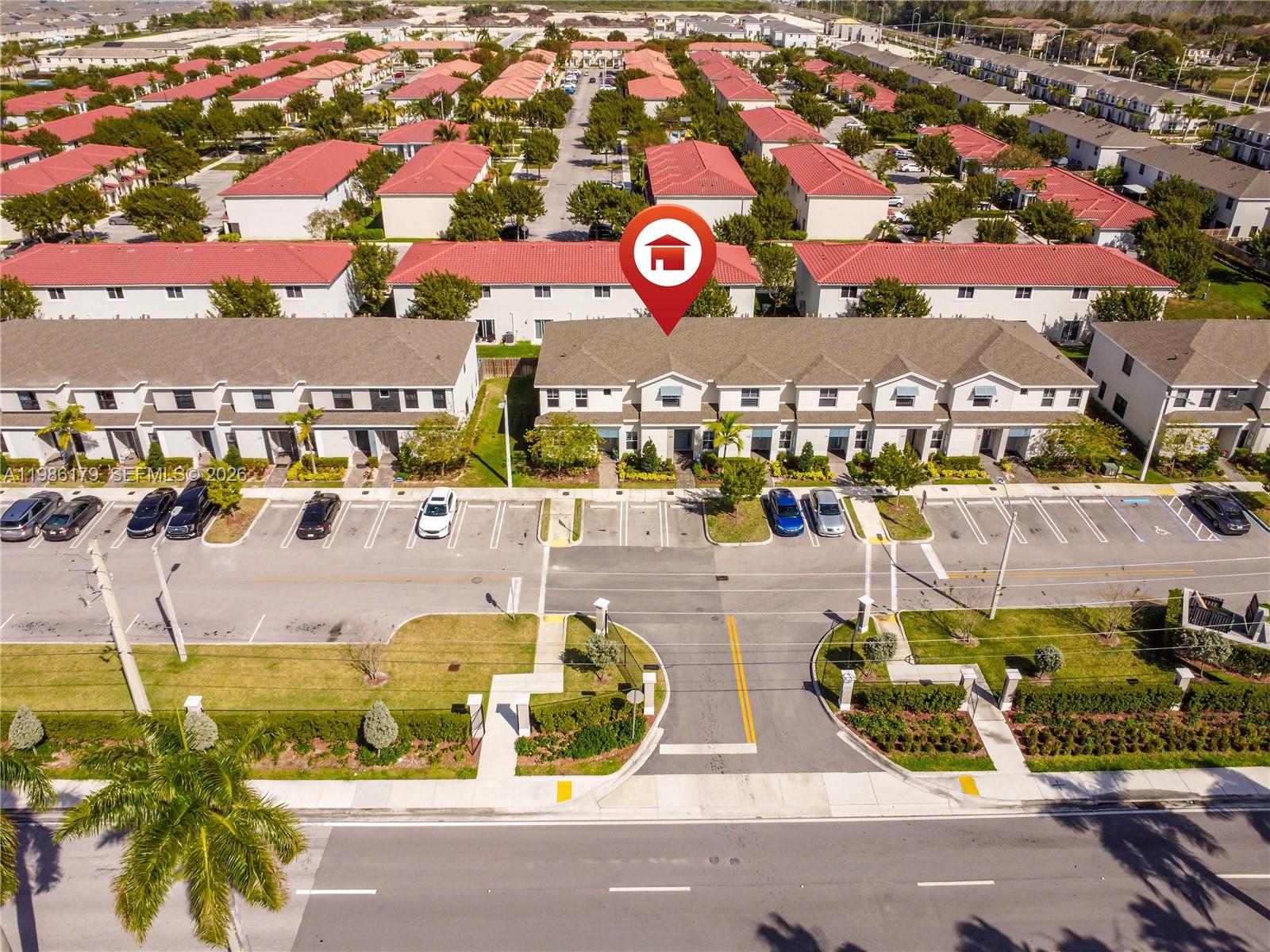 MIAMI LAND AND DEVELOPMEN - Residential Lease