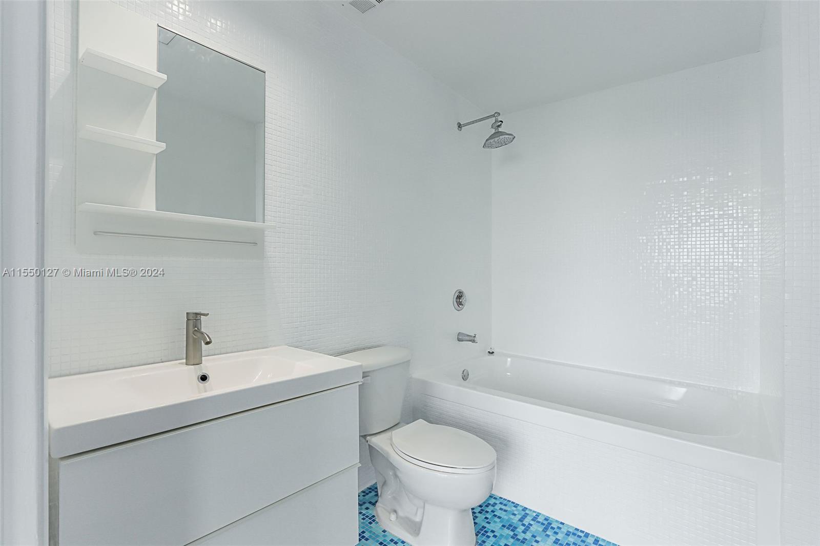 NEO CONDO - Residential Lease