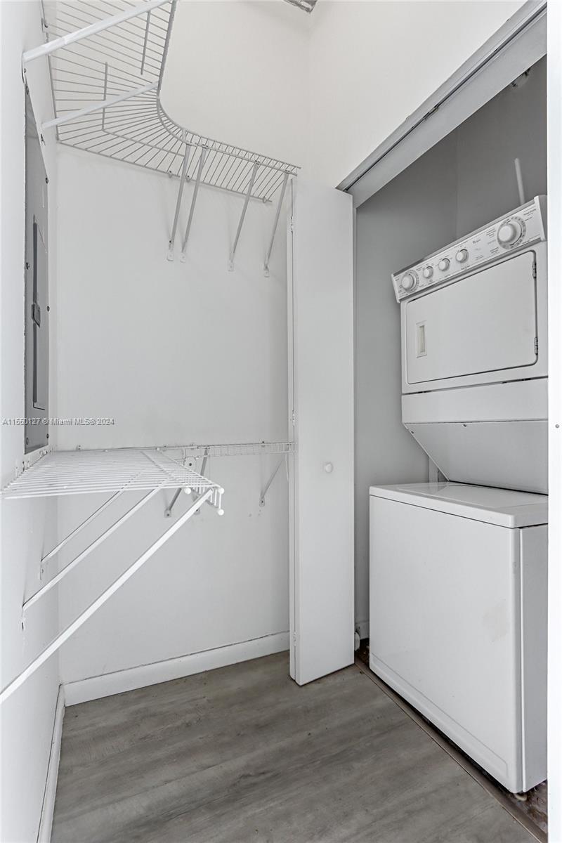 NEO CONDO - Residential Lease