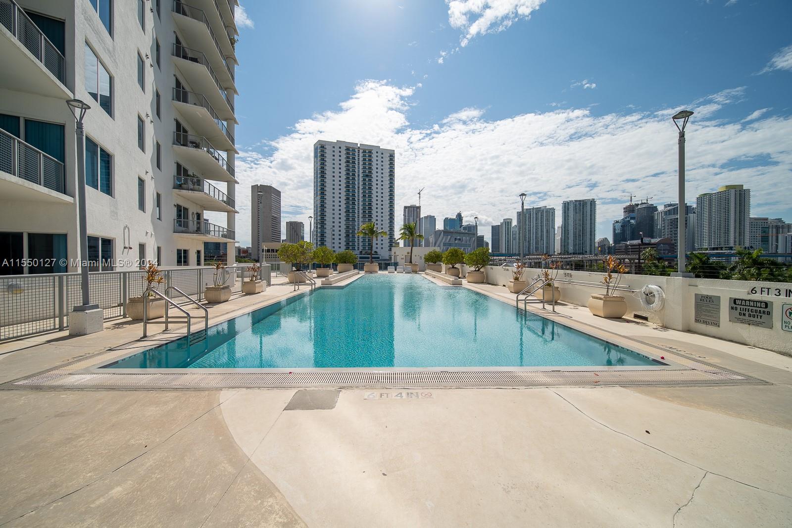 NEO CONDO - Residential Lease