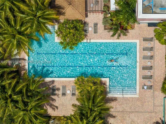 6001 SW 70TH ST APT 502, SOUTH MIAMI, FL 33143 - Image b8e1f4ee9d617236914756c4e33b59fa/875420965