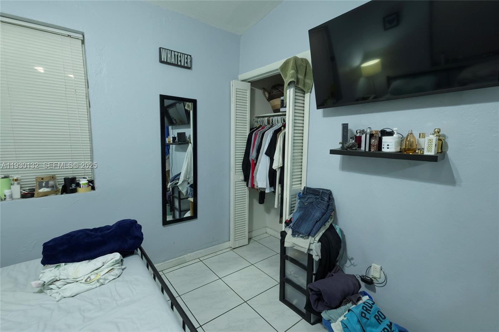 WESTWOOD LAKE - Residential