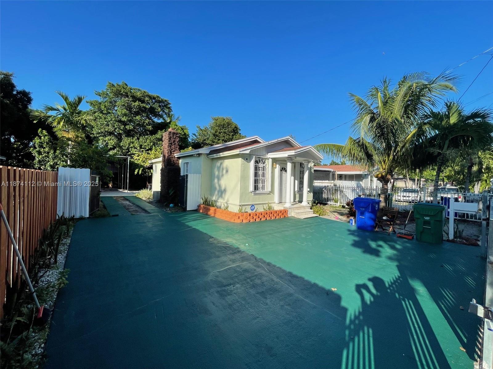 Beautiful 3-bedroom 1 bath house in the heart of Miami, classic home updated inside and out, big backyard space with a lot of potential, centrally located in Miami Dade health district surrounded by all mayor Hospitals, 10 min from Miami Int airport, 10 min from Downtown, 5 min from Wynwood/Design district and 15 min from Miami Beach and Key Biscayne, gated parking for up to 6 vehicles.