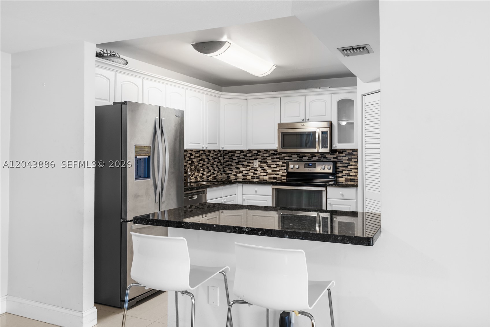 9273 Collins Ave 408