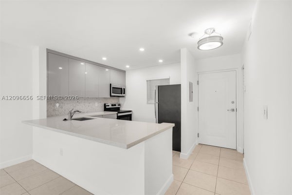 7705 CAMINO REAL # B101, MIAMI, FL 33143 - Image b8e876e6aebb505f227df2a58197e862/1710580976