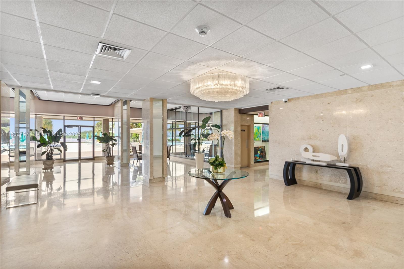 ARLEN HOUSE CONDO - Residential