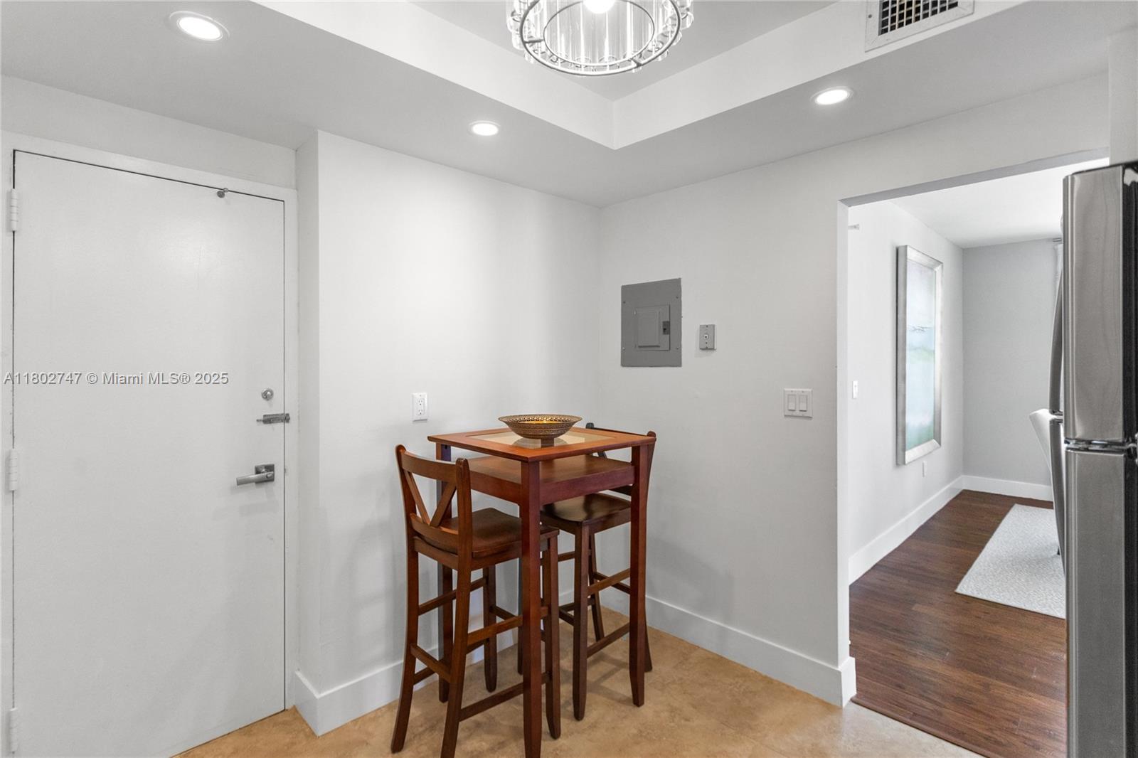 ARLEN HOUSE CONDO - Residential