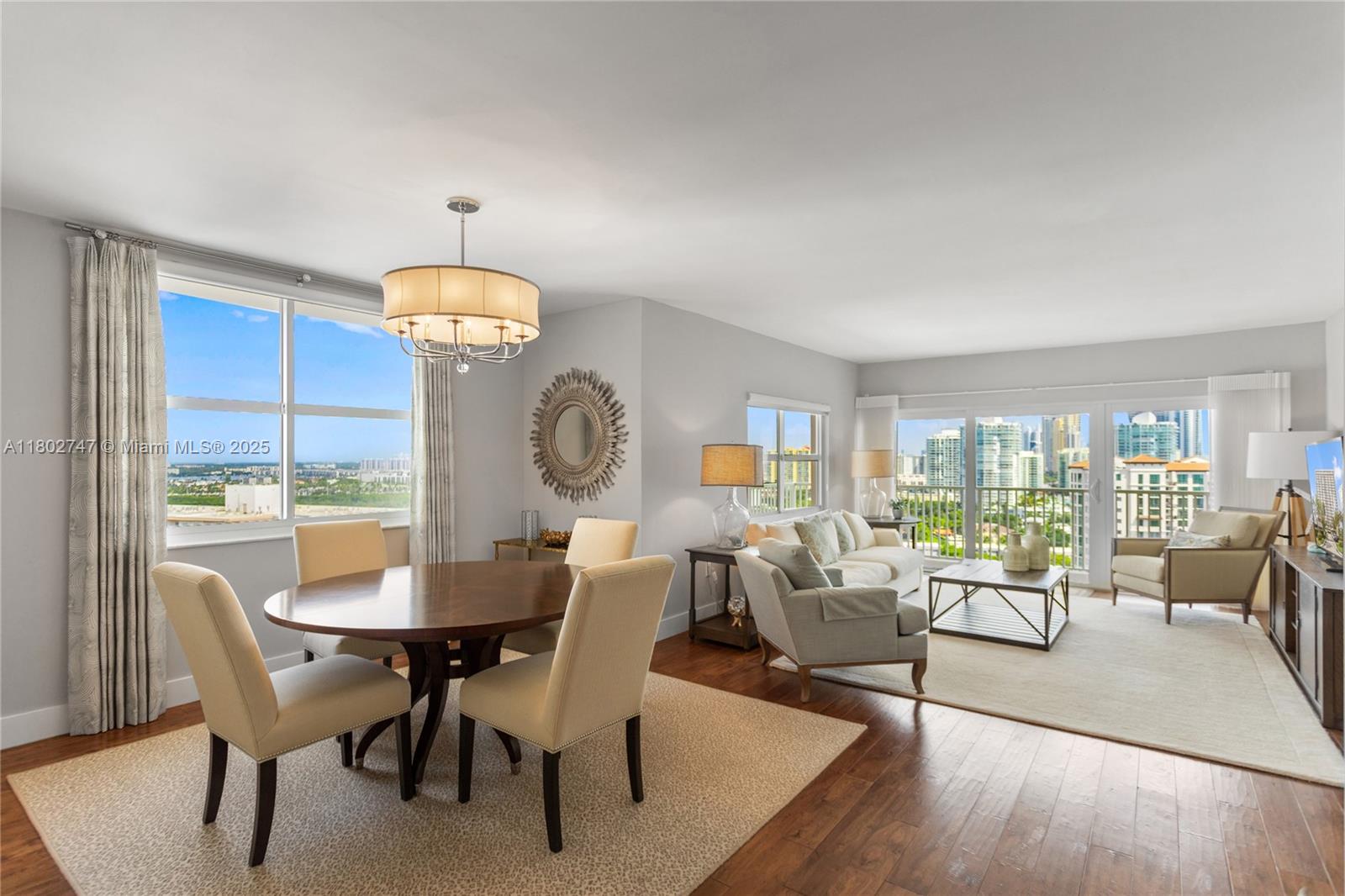 ARLEN HOUSE CONDO - Residential