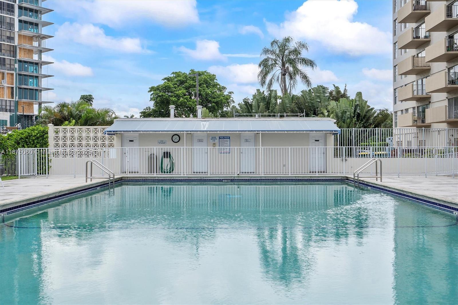 CLIPPER CONDO NO 1 - Residential