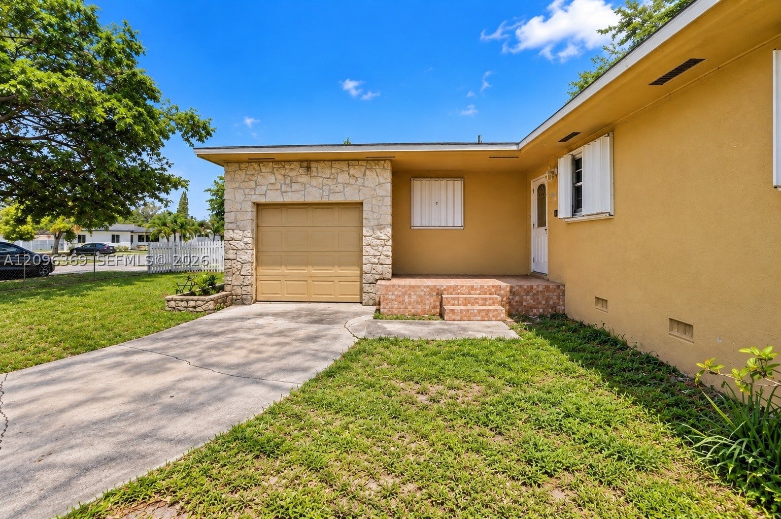 3031 NW 69th Ter