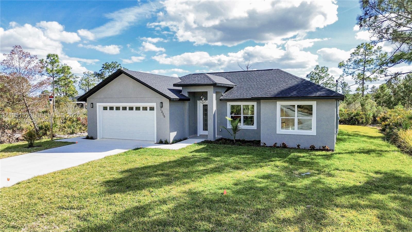 SUN N LAKE EST OF SEBRING - Residential