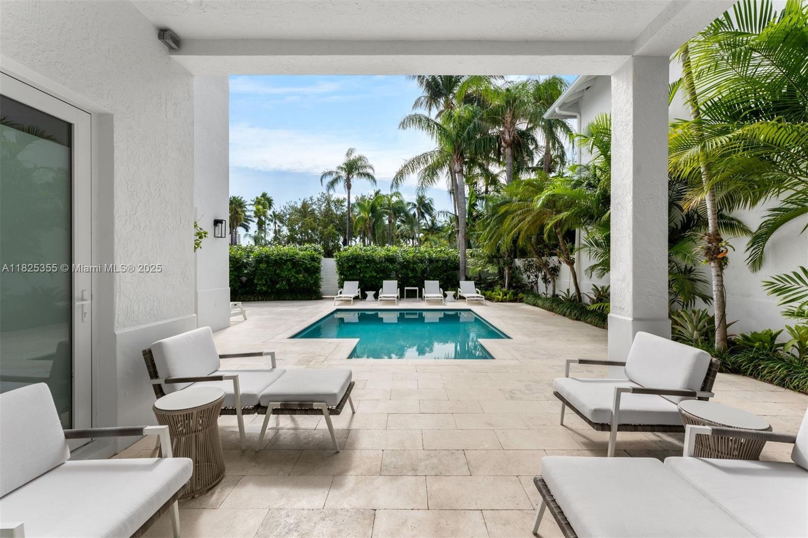 G B VILLAS - Residential Lease