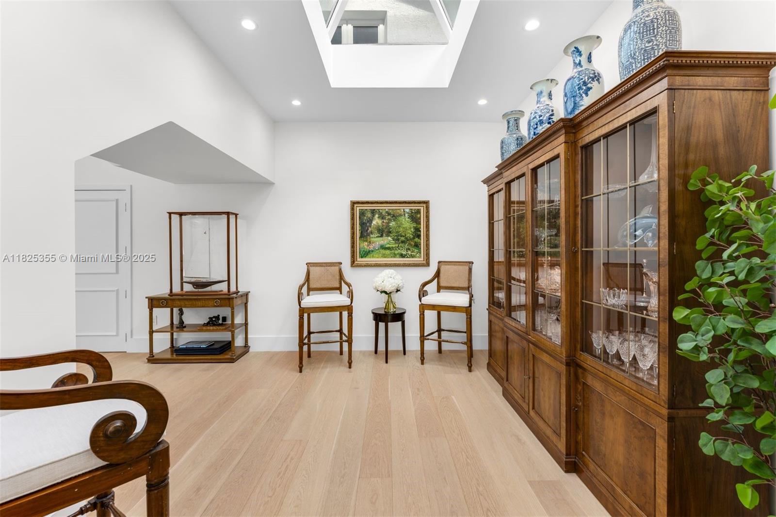 G B VILLAS - Residential Lease