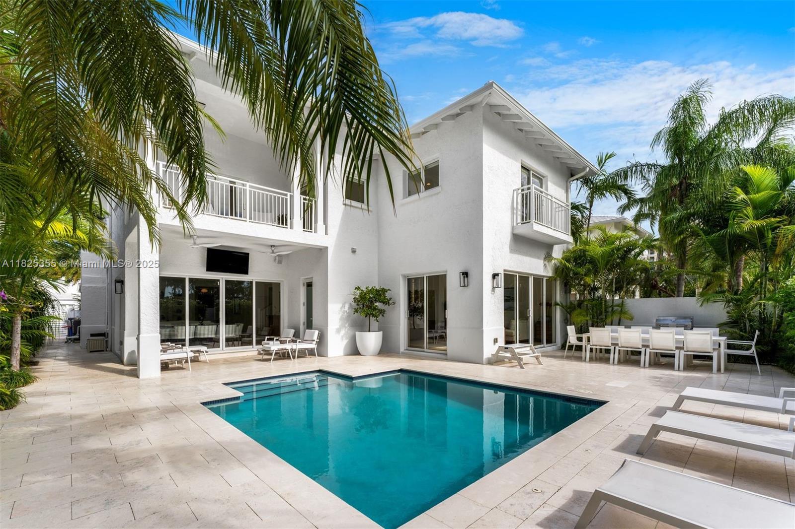 G B VILLAS - Residential Lease