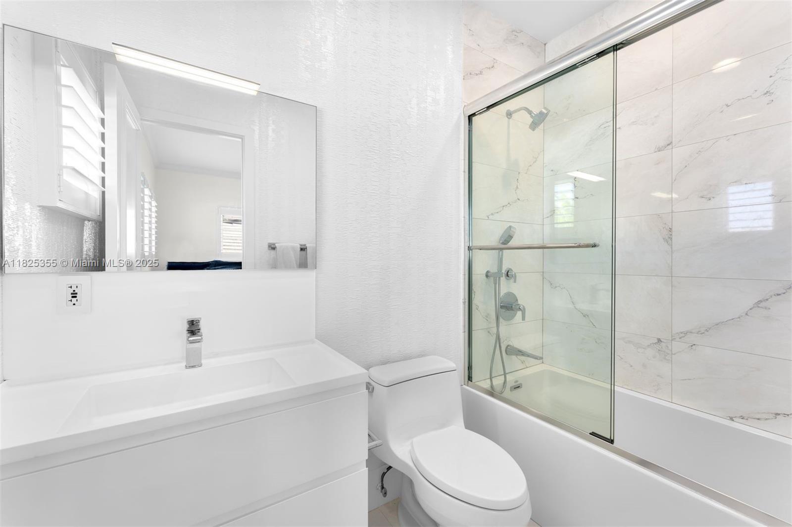 G B VILLAS - Residential Lease
