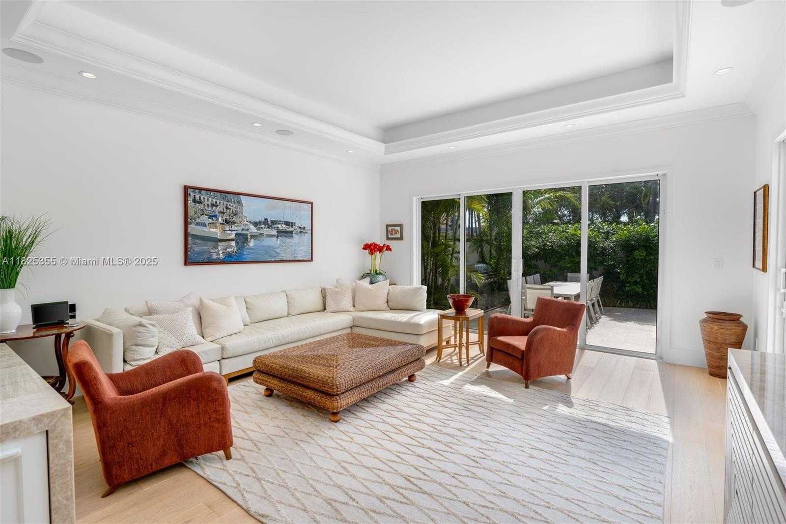 G B VILLAS - Residential Lease
